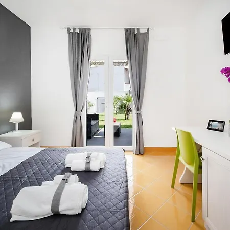 La Casa Del Pozzo Vecchio Bed & Breakfast Procida