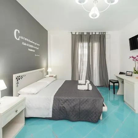 La Casa Del Pozzo Vecchio Bed & Breakfast Procida