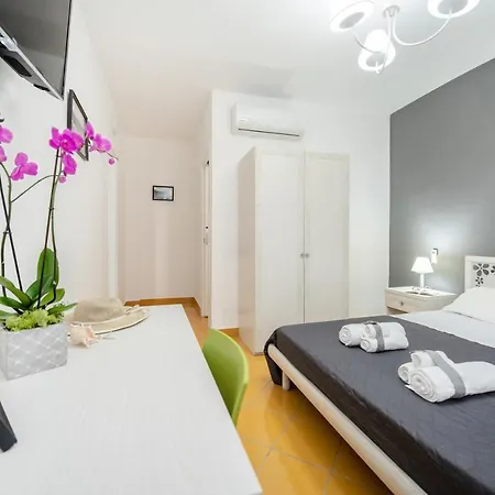 La Casa Del Pozzo Vecchio Frühstückspension